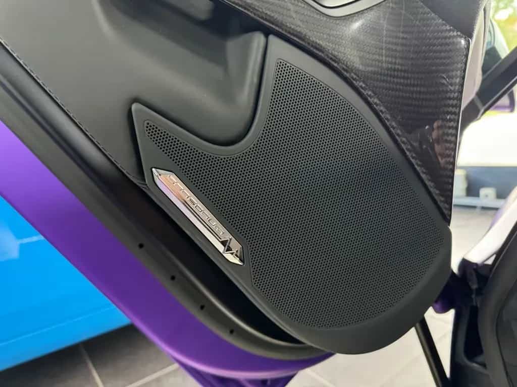 Lamborghini Aventador Ultimae Roadster 1 of 250- Full carbon 06/2022-photo-24