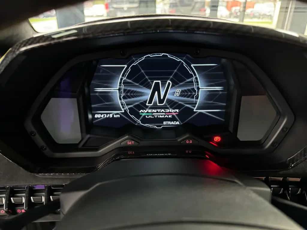 Lamborghini Aventador Ultimae Roadster 1 of 250- Full carbon 06/2022-photo-29