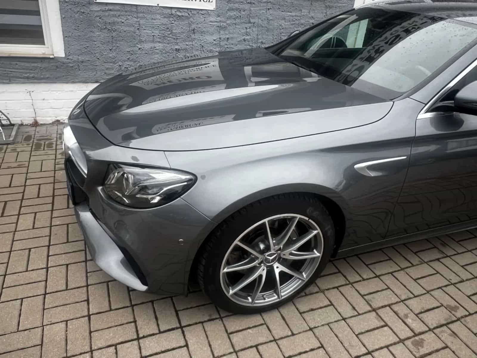 Mercedes-Benz E-Class 63 AMG 08/2019-photo-10