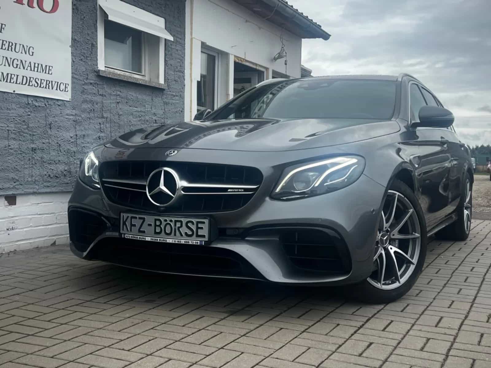 Mercedes-Benz E-Class 63 AMG 08/2019-photo-34
