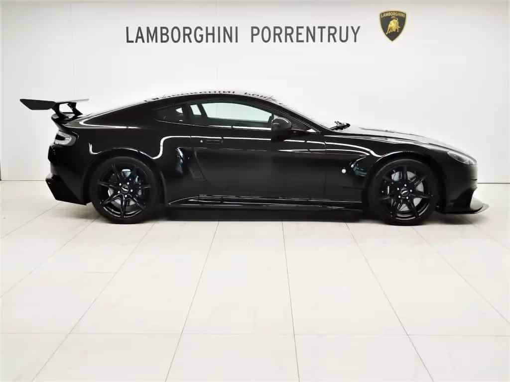 Aston Martin V8 Vantage GT8 12/2018-photo-1