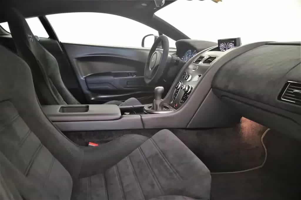 Aston Martin V8 Vantage GT8 12/2018-photo-5