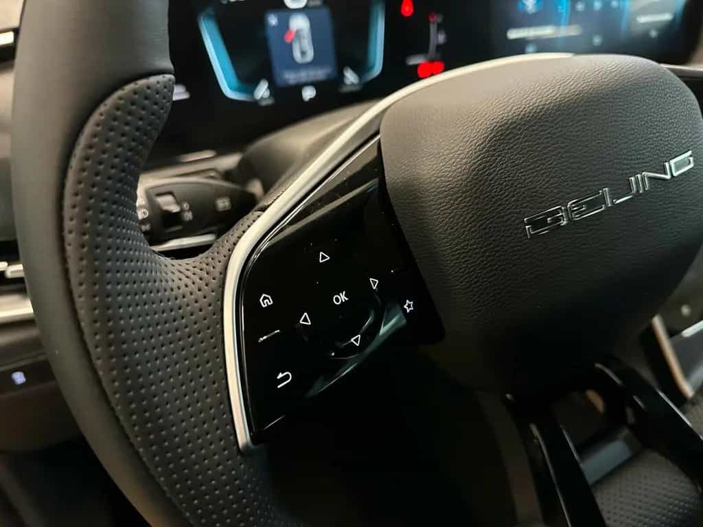 BAIC Beijing X75 +LED+Ambiente+Sitzlüftung+360°+ null-photo-10