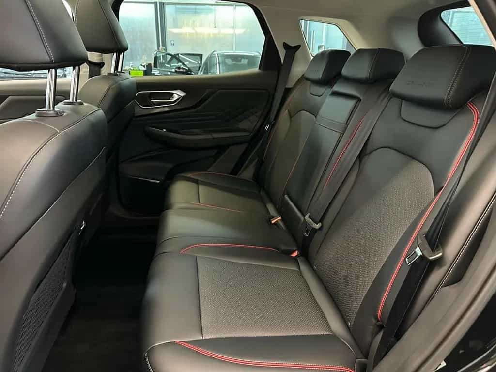 BAIC Beijing X75 +LED+Ambiente+Sitzlüftung+360°+ null-photo-18