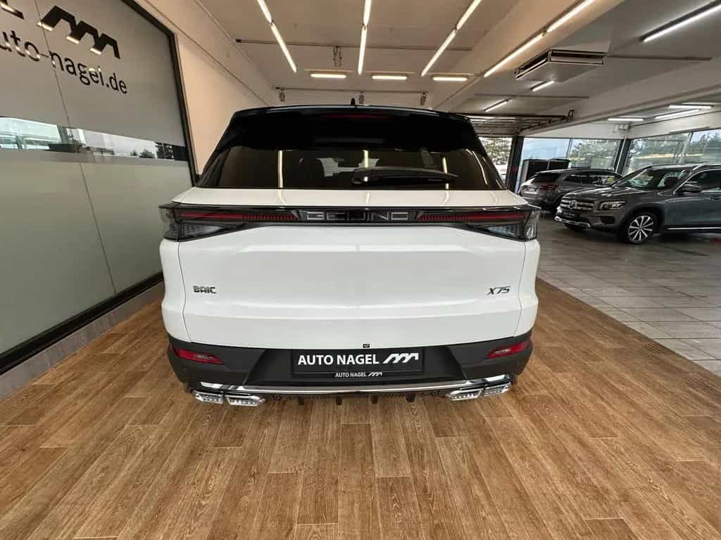 BAIC Beijing X75 +LED+Ambiente+Sitzlüftung+360°+ null-photo-4