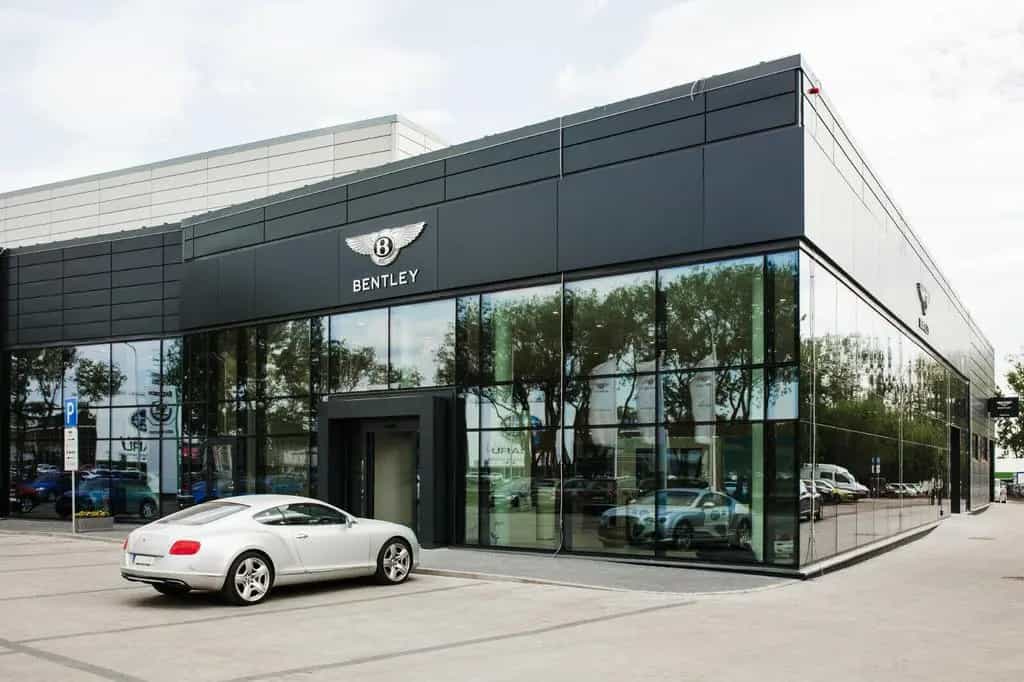 Bentley Flying Spur S V8 - Naim, Diamond Quilting 07/2025-photo-24