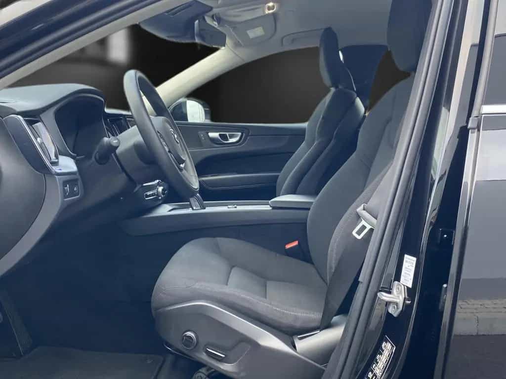 Volvo XC60 ALLRAD Hybrid VollLED*Navi*Kamera*DAB*1Hand 06/2021-photo-9