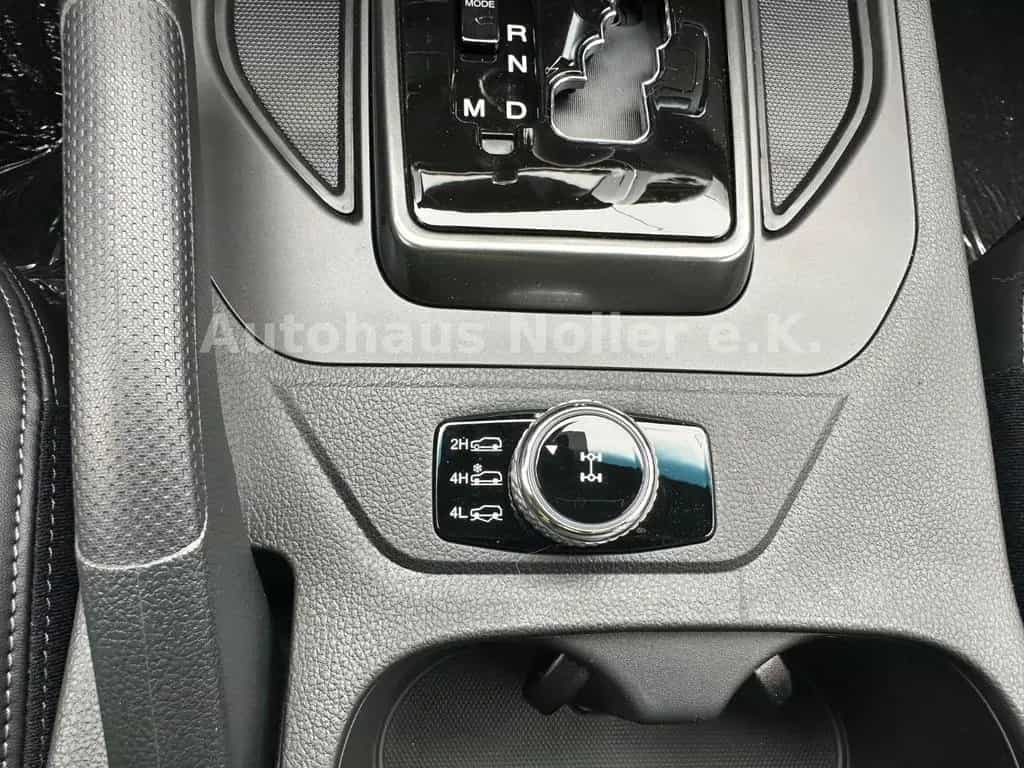 Ssangyong MUSSO Blackline 2.2 D 6AT 4WD 12/2024-photo-12