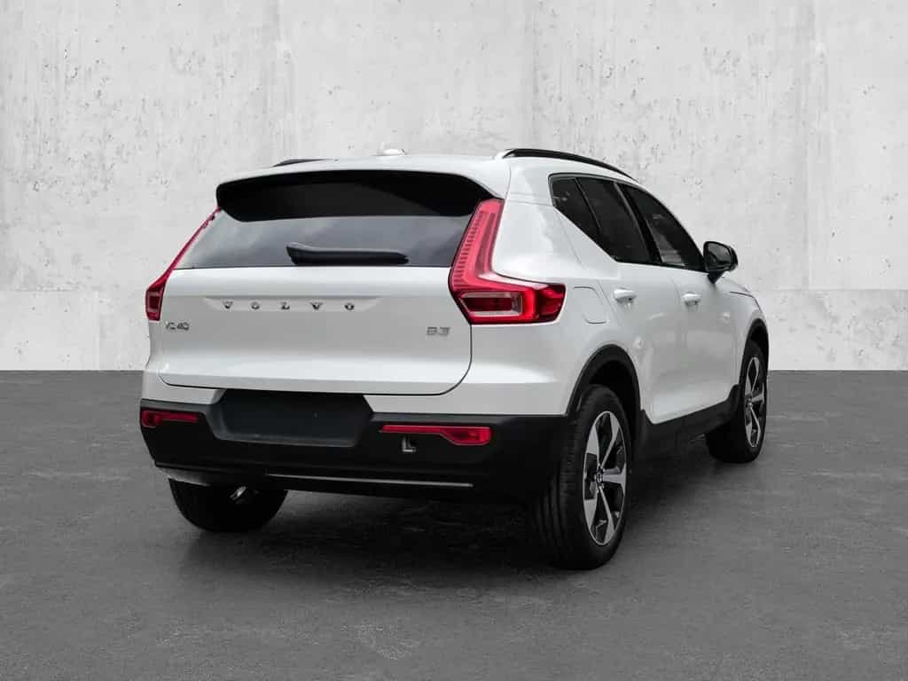 Volvo XC40 B3 Benzin Plus Dark Business-Paket BLIS Pix 09/2024-photo-1