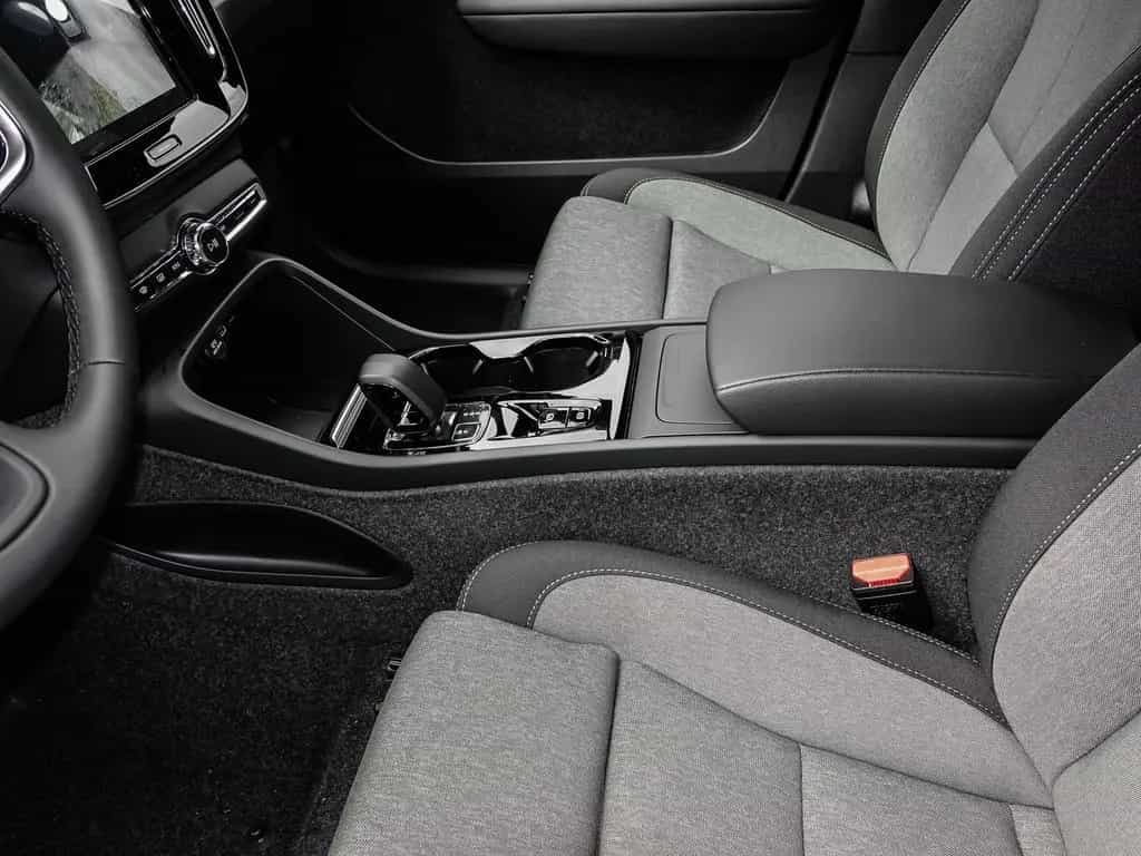Volvo XC40 B3 Benzin Plus Dark Business-Paket BLIS Pix 09/2024-photo-10