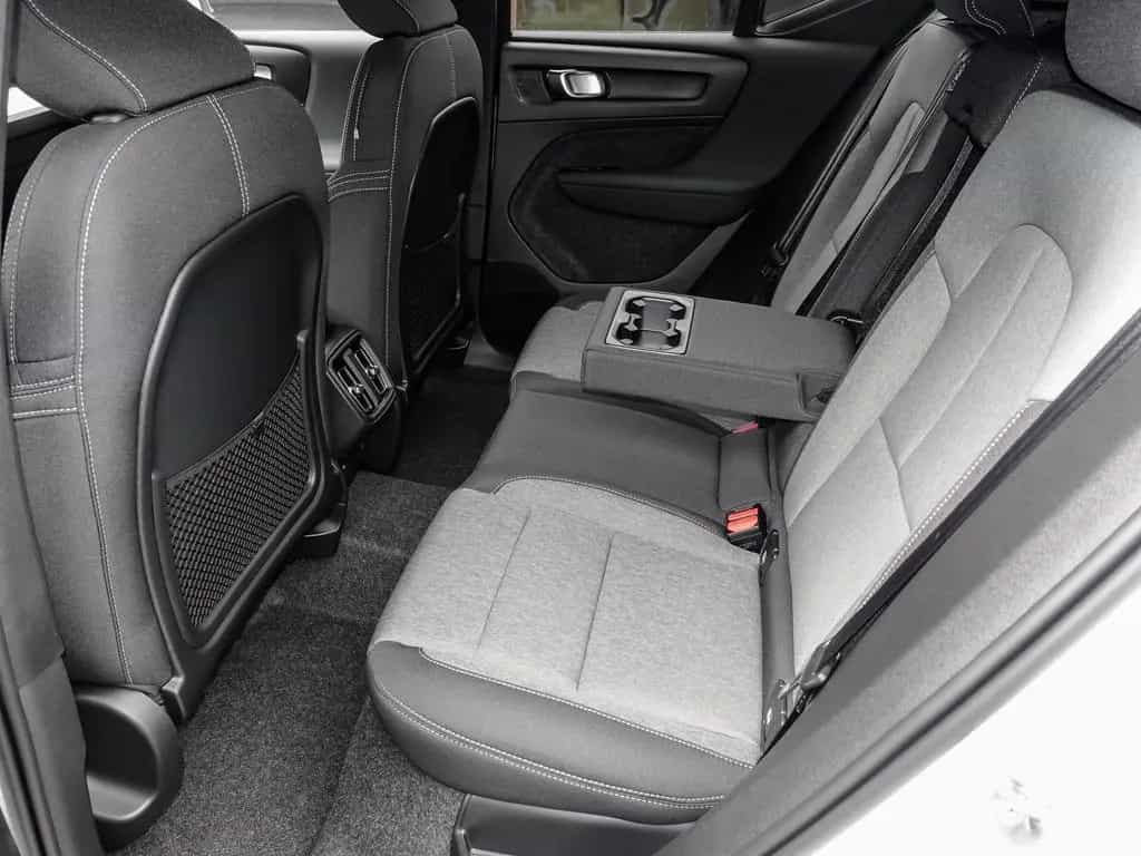 Volvo XC40 B3 Benzin Plus Dark Business-Paket BLIS Pix 09/2024-photo-13