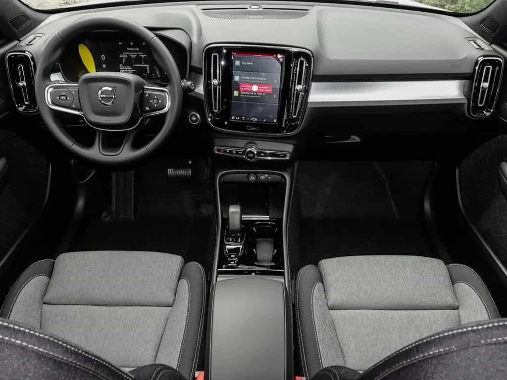Volvo XC40 B3 Benzin Plus Dark Business-Paket BLIS Pix 09/2024-photo-5