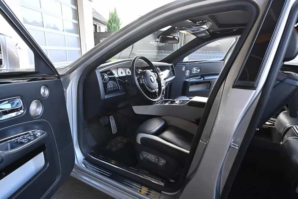 Rolls-Royce Ghost -S2/Panor/Topview/Assistpaket/Theatre Pak 05/2018-photo-1