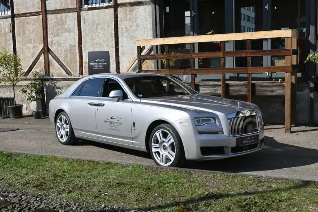 Rolls-Royce Ghost -S2/Panor/Topview/Assistpaket/Theatre Pak 05/2018-photo-36