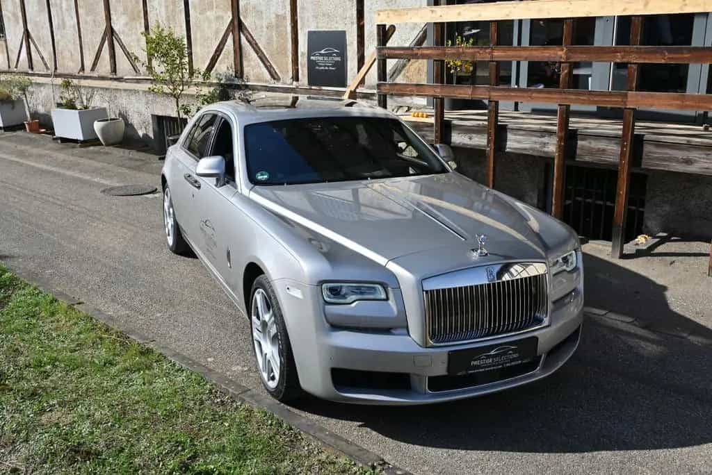 Rolls-Royce Ghost -S2/Panor/Topview/Assistpaket/Theatre Pak 05/2018-photo-39