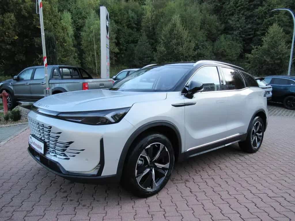 BAIC Beijing X75 X75*Klima*LED*Pano*Keyless*360 Kam*SmartLink null-photo-0