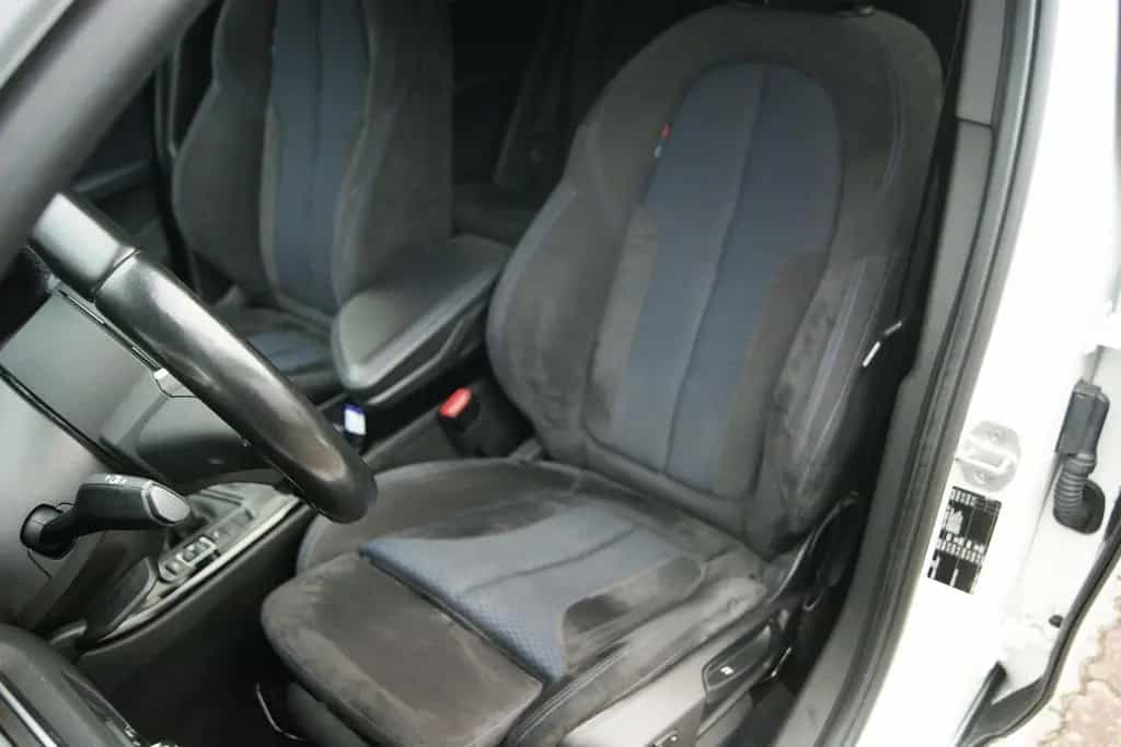BMW X1 sDrive18i M-SPORT*NAVI*PANO*LED*PARKASS*SHZ* 10/2018-photo-16