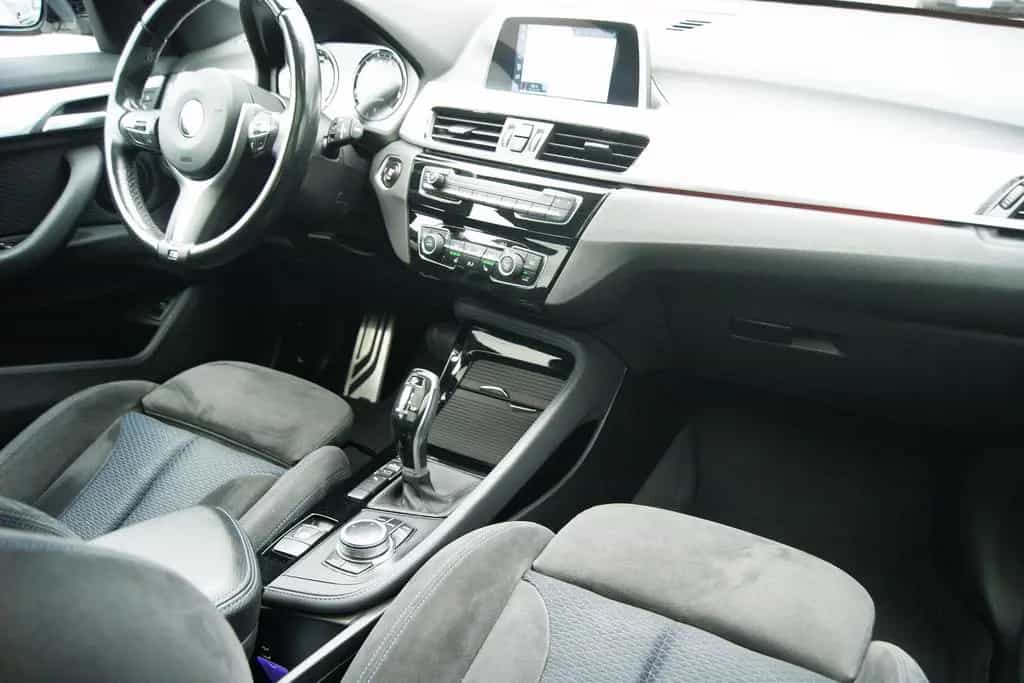 BMW X1 sDrive18i M-SPORT*NAVI*PANO*LED*PARKASS*SHZ* 10/2018-photo-21