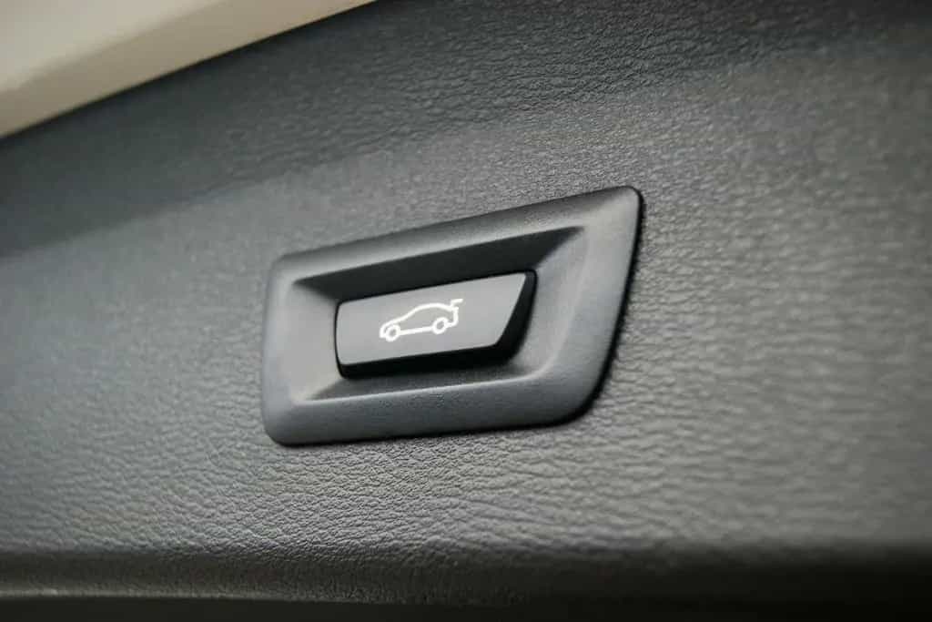 BMW X1 sDrive18i M-SPORT*NAVI*PANO*LED*PARKASS*SHZ* 10/2018-photo-28