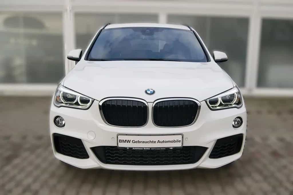 BMW X1 sDrive18i M-SPORT*NAVI*PANO*LED*PARKASS*SHZ* 10/2018-photo-3