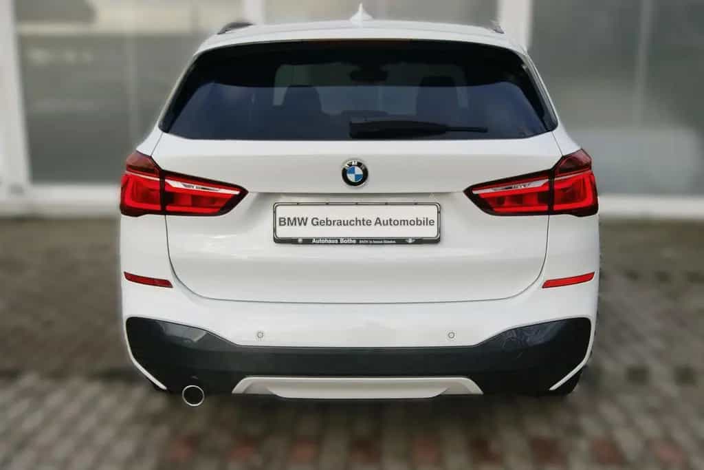 BMW X1 sDrive18i M-SPORT*NAVI*PANO*LED*PARKASS*SHZ* 10/2018-photo-9