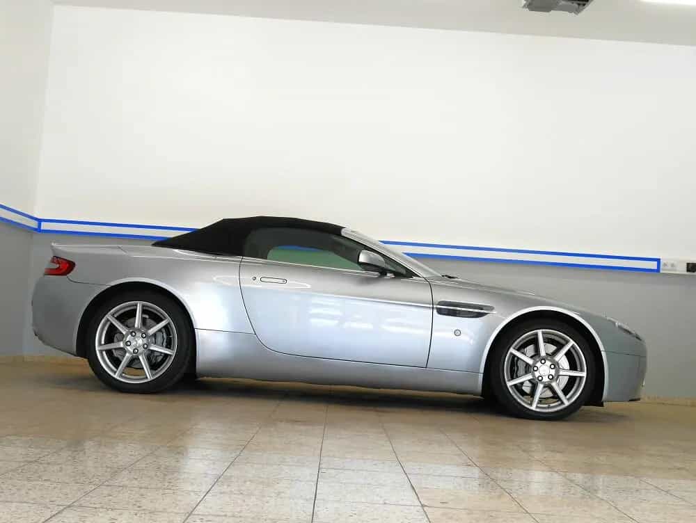 Aston Martin V8 Vantage 4.3l Roadster Dt. Ausfuerung/Wartung 04/2008-photo-2