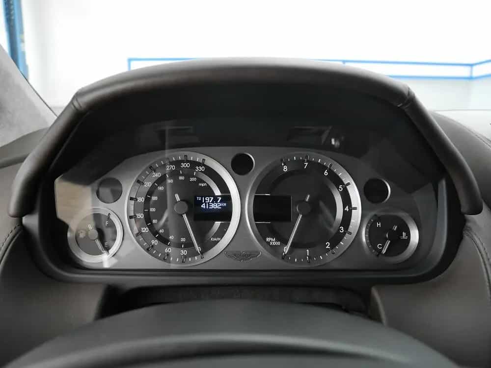 Aston Martin V8 Vantage 4.3l Roadster Dt. Ausfuerung/Wartung 04/2008-photo-29