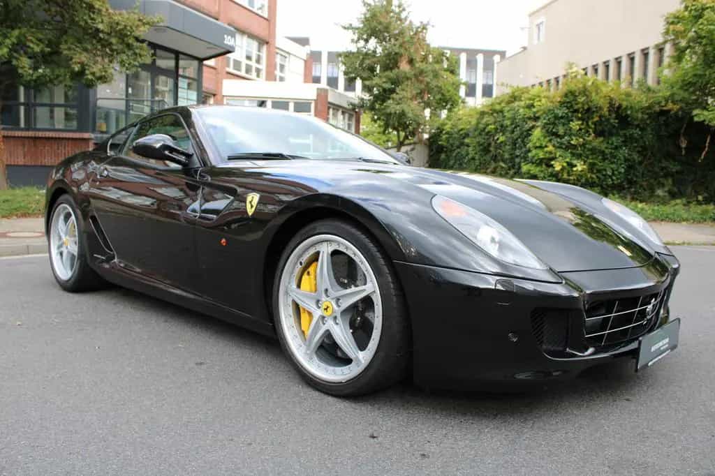 Ferrari 599 GTB HGTE ab Werk BOSE/Dt.-Fzg./LED-Lenkrad 06/2009-photo-3