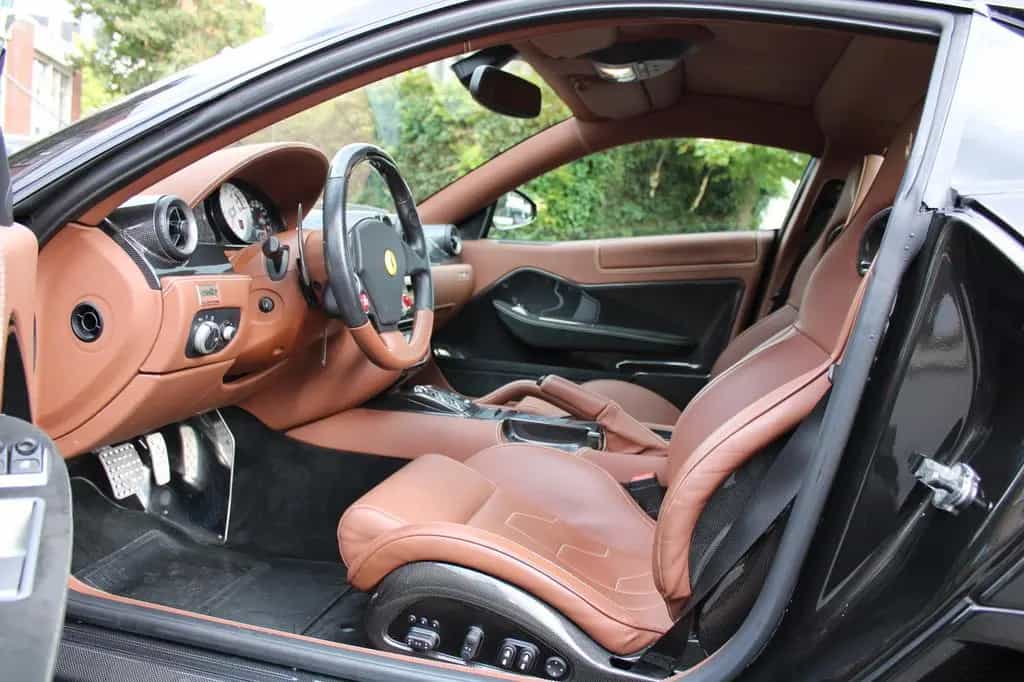 Ferrari 599 GTB HGTE ab Werk BOSE/Dt.-Fzg./LED-Lenkrad 06/2009-photo-5