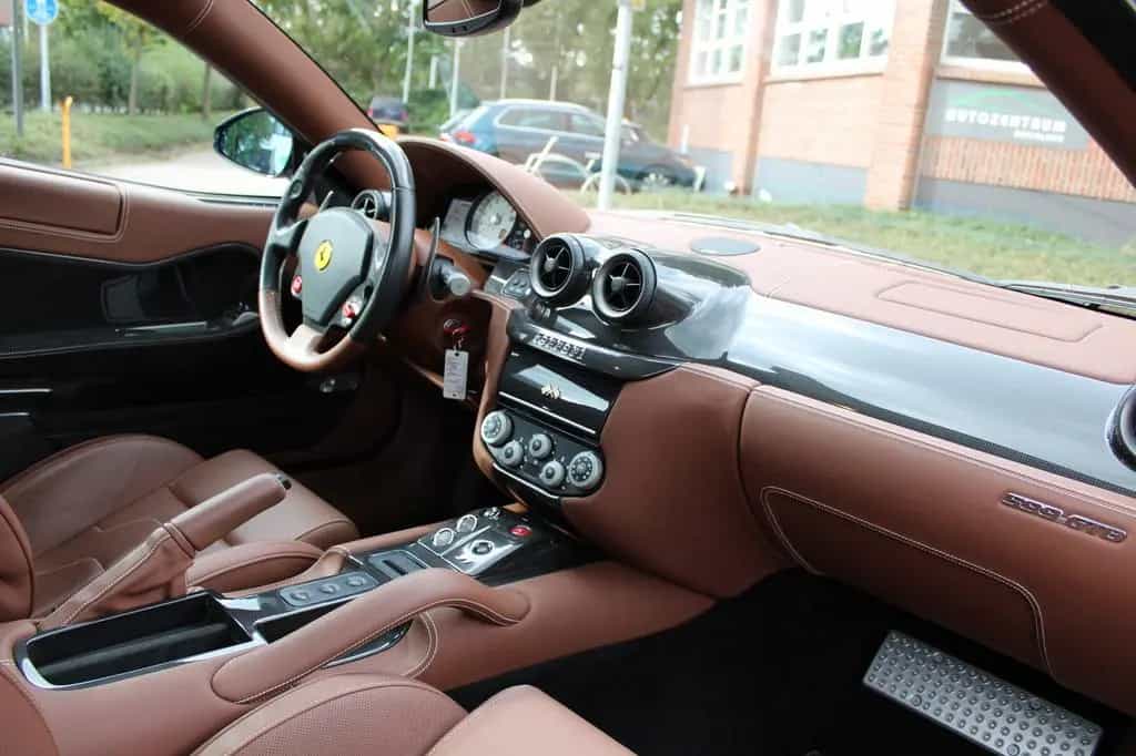 Ferrari 599 GTB HGTE ab Werk BOSE/Dt.-Fzg./LED-Lenkrad 06/2009-photo-8