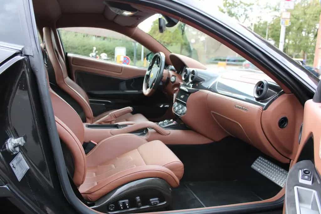 Ferrari 599 GTB HGTE ab Werk BOSE/Dt.-Fzg./LED-Lenkrad 06/2009-photo-9