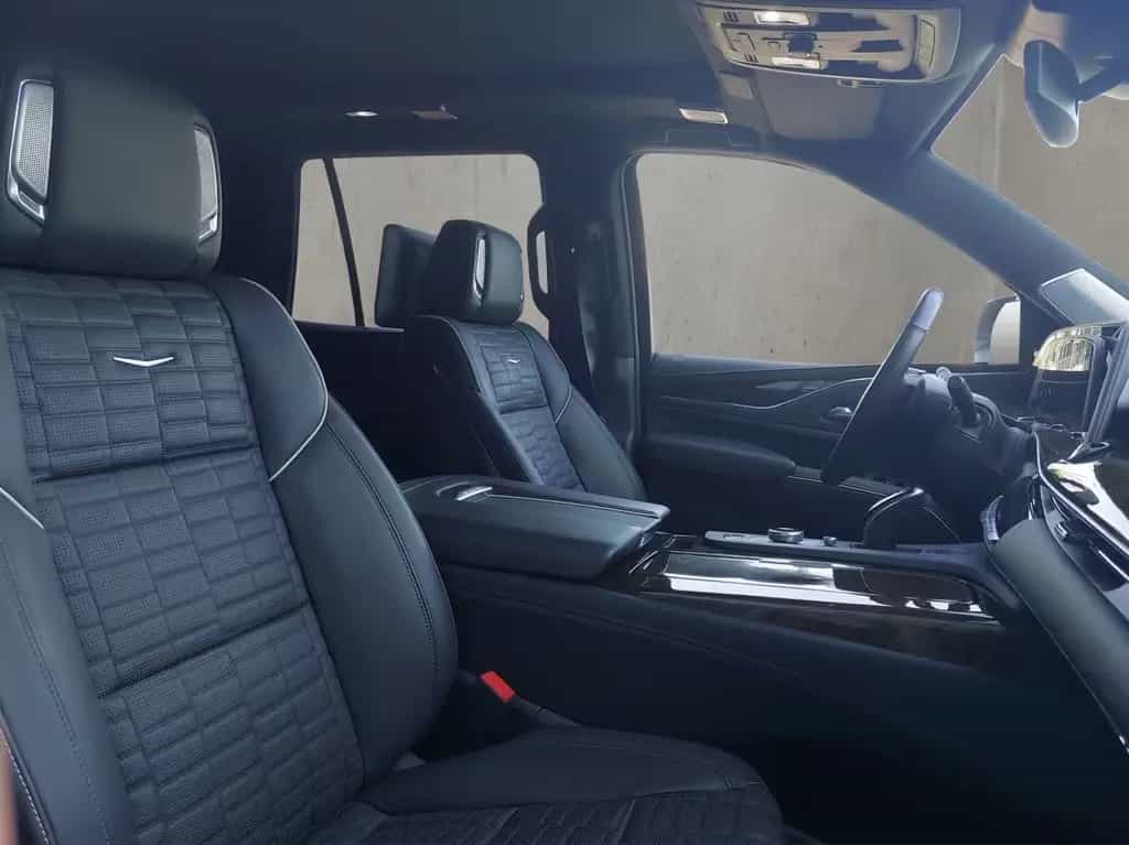 Cadillac Escalade 4WD Sport Platinum 12/2024-photo-16