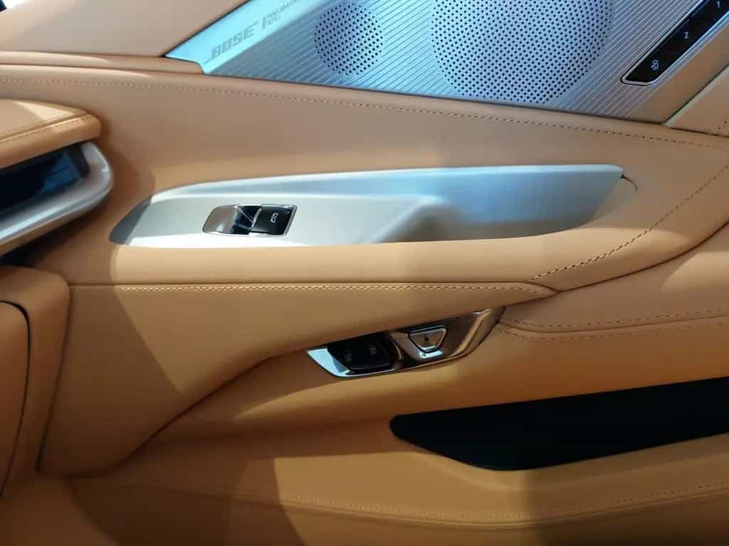 Corvette C8 Z06 Cabrio null-photo-13