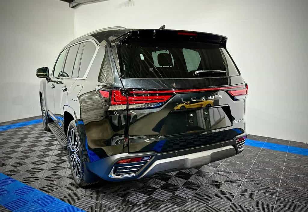 Lexus LX 600 Luxury Armored B6 NEW/Full options/NO VAT 04/2026-photo-5