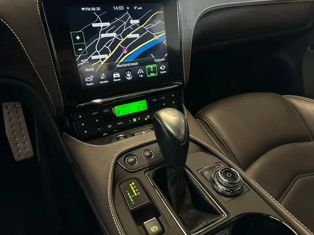 Maserati Granturismo Sport/Deutsches-Fahrzeug/Unfallfrei 04/2019-photo-16