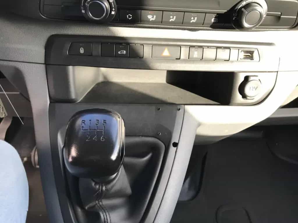 Citroën Jumpy Kasten Profi XL L3 AHK Bluetooth uvm. 02/2018-photo-17
