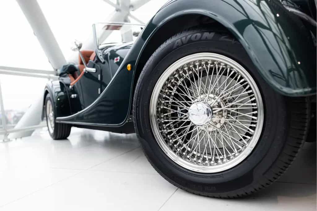 Morgan Plus 4 Plus Four 2.0 automatik | Handling Pack | voll-a 02/2026-photo-38
