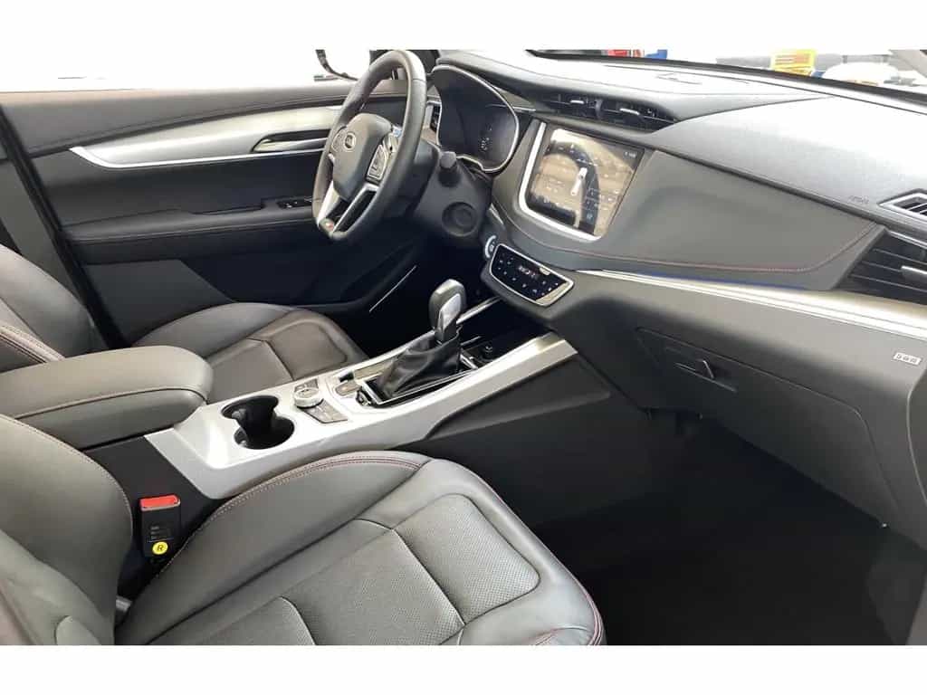 SWM G01 Elite 1.5 Turbo Automatik NAVI 360°Kamera 11/2024-photo-13
