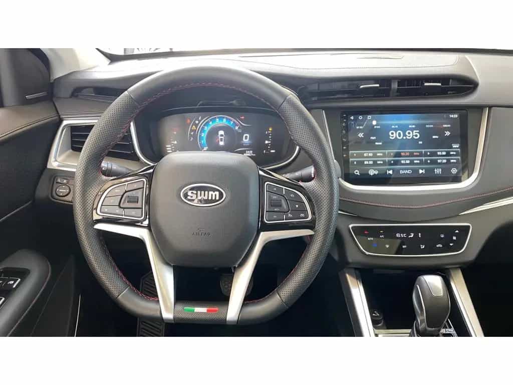 SWM G01 Elite 1.5 Turbo Automatik NAVI 360°Kamera 11/2024-photo-8