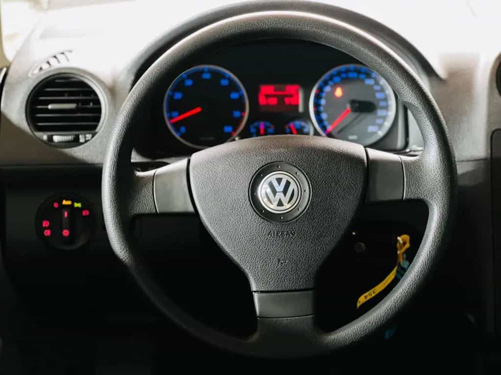 Volkswagen Caddy 1.6 Maxi Behindertengerecht-Rampe 12/2010-photo-24
