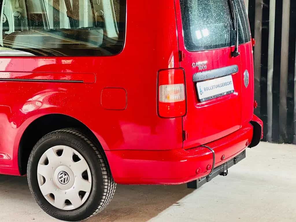 Volkswagen Caddy 1.6 Maxi Behindertengerecht-Rampe 12/2010-photo-43