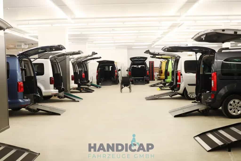 Volkswagen Caddy 1.6 Maxi Behindertengerecht-Rampe 12/2010-photo-46