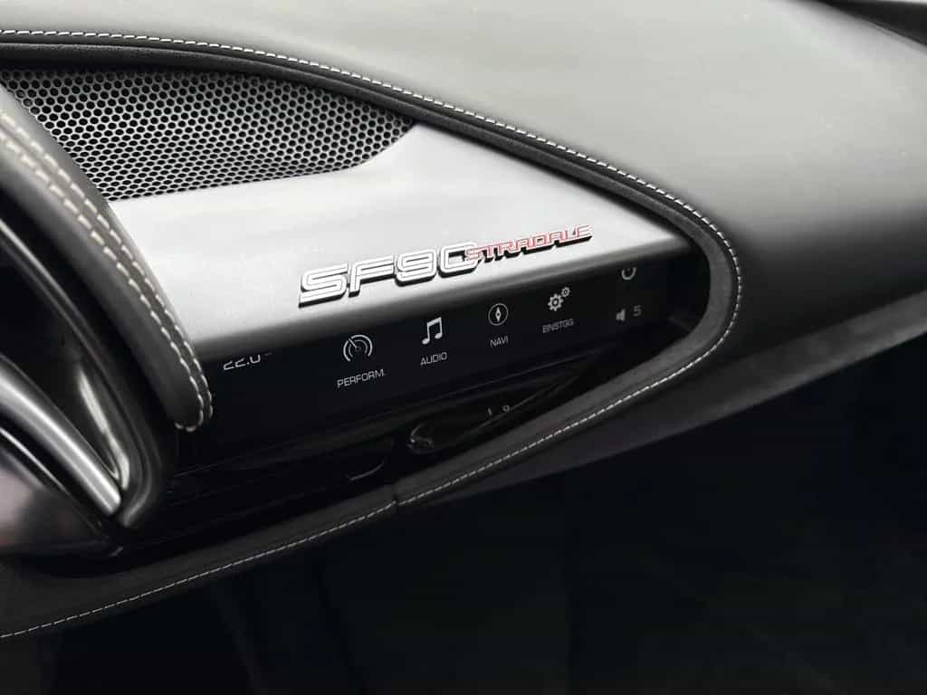 Ferrari SF90 Stradale *Lift*Matrix LED*Rennsportsitze* 03/2021-photo-16