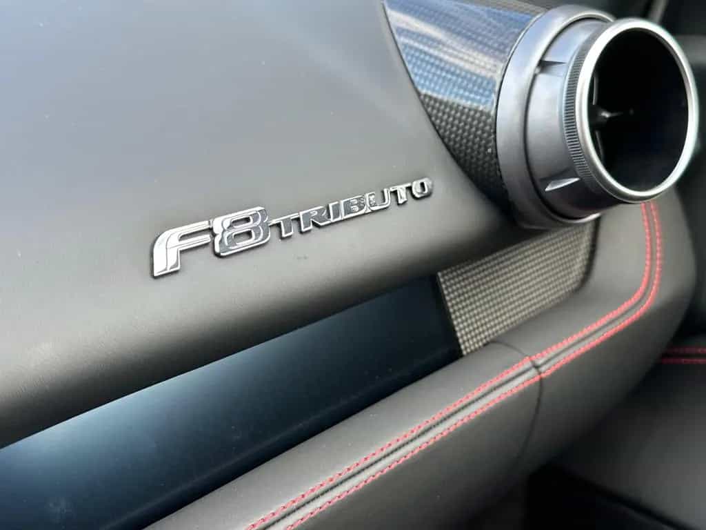 Ferrari F8 Tributo *Karbon*AFS*Kamera*Carplay* 07/2021-photo-15
