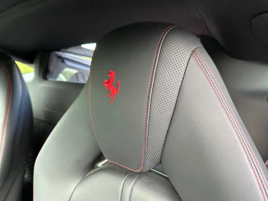 Ferrari F8 Tributo *Karbon*AFS*Kamera*Carplay* 07/2021-photo-16