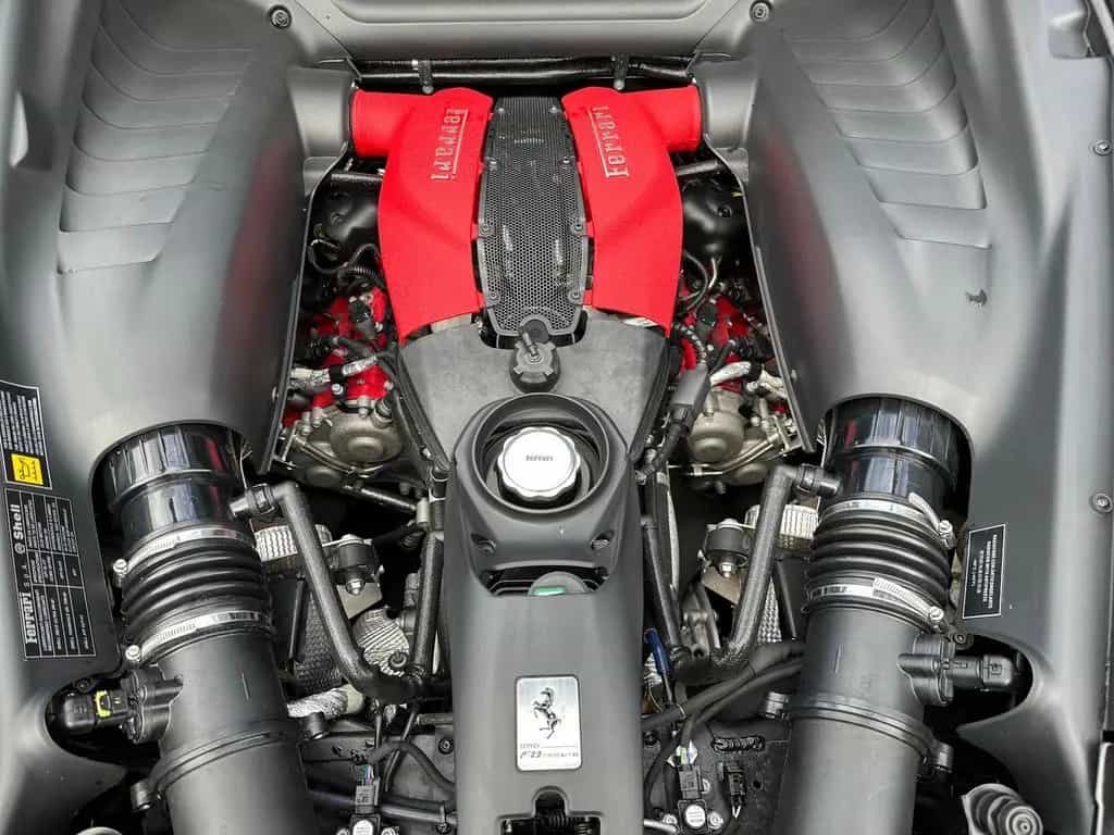 Ferrari F8 Tributo *Karbon*AFS*Kamera*Carplay* 07/2021-photo-18