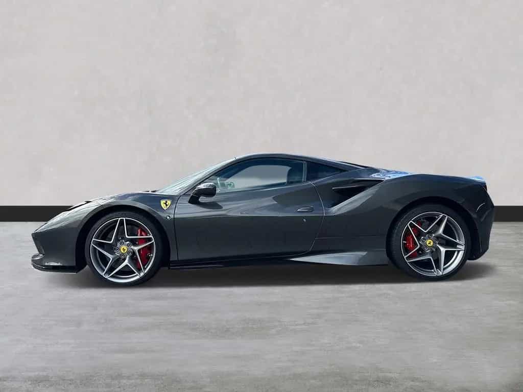 Ferrari F8 Tributo *Karbon*AFS*Kamera*Carplay* 07/2021-photo-8