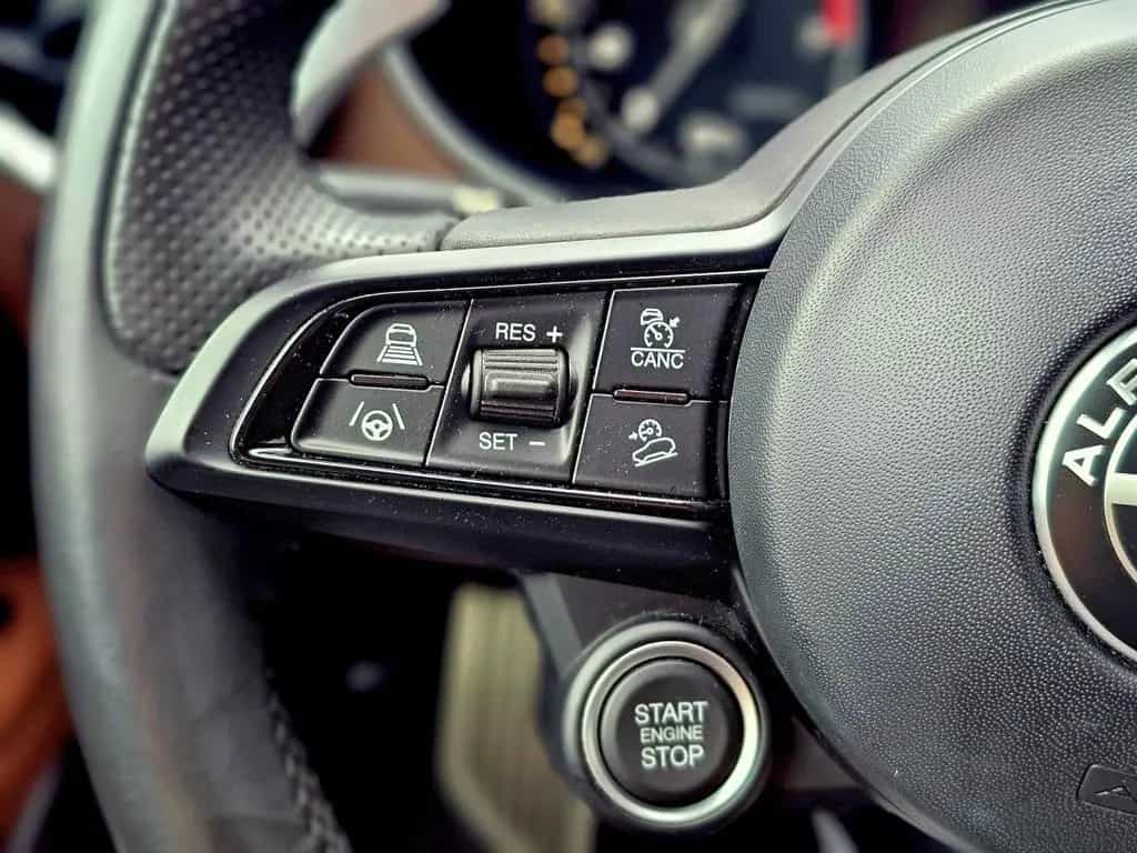 Alfa Romeo Stelvio VELOCE 2.0 Turbo 16V AWD ACC DAB+ RFK 06/2021-photo-17