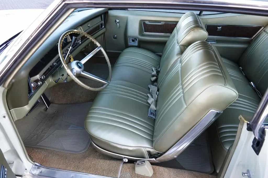 Pontiac Bonneville 06/1968-photo-9