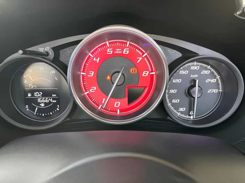 Abarth 124 Spider BOSE LEDER ALU 07/2018-photo-12